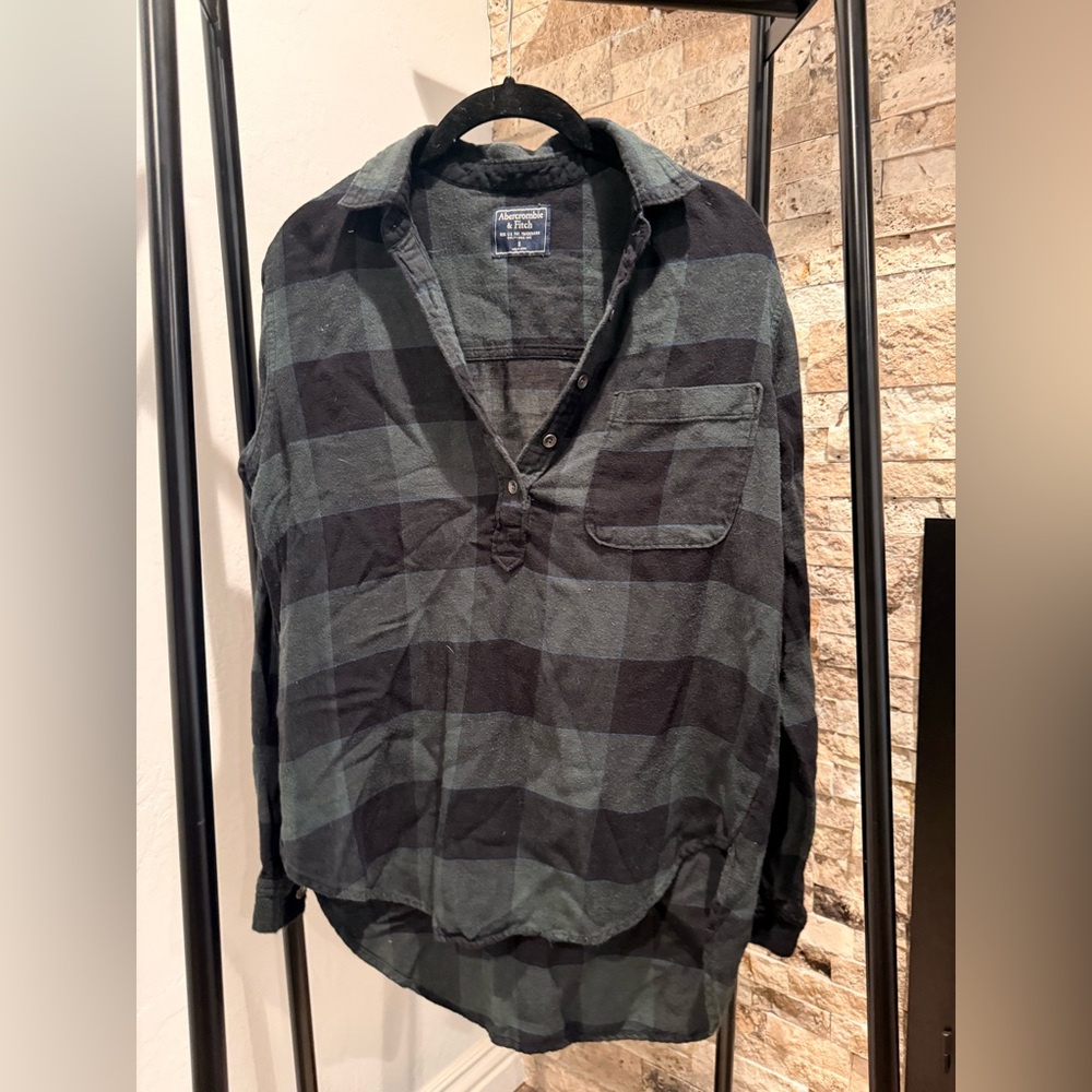 Abercrombie Oversized Plaid Flannel Pop-Over